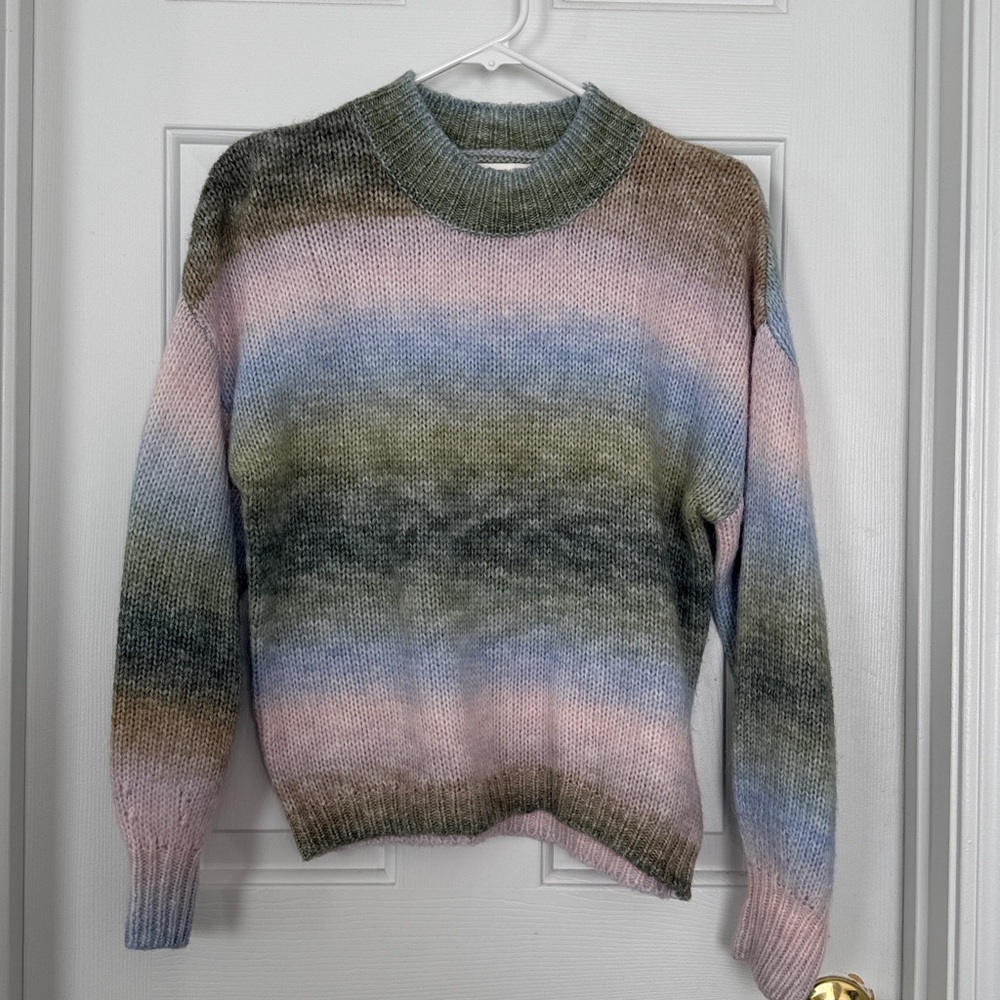Ultra Flirt Women’s Multicolor Pastel Ombre Knit Sweater Size M - Picture 2 of 5